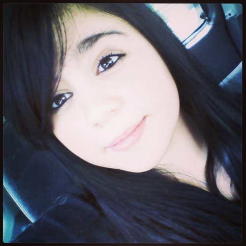 Poetic_Sabrinaa's profile picture. 