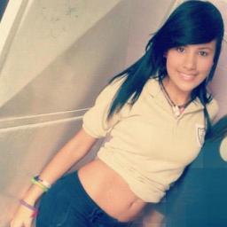 Bueno bbé; Soy de pocos amigos, porque no me gusta coleccionar HIPÓCRITAS ;) Sígueme & te sigo @Solteraaaaa♥
Pero me gusta alguien*o*