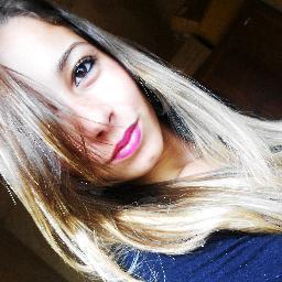 x Quem se Descreve , se Limita x