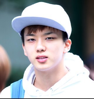 ㅇLead vocalist & Brain of B.A.P ㅇ ผมหมียองแจ ㅁㅈㅁผมหล่อ ผมนุ่มนิ่ม(?)เข้ามาคุยกับผมสิครับ ผมพร้อมเป็นพี่หมีในใจคุณ~ Just walk on your own way.. #94Line