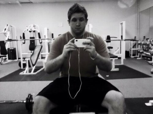 dustincouch's profile picture. 