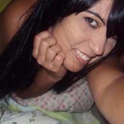 Me segue que eu vou atrás de vc.... BjãoooOO