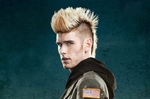 Fan of Colton, his band, schyler, and most of all, God!