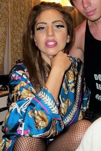 16 , in love with lady gaga 3 #LittleMonster