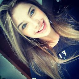 Rainha da pista que conquista quem passa.... quando vai embora td fica sem graça (8) http://t.co/FWPNOrM4Ax