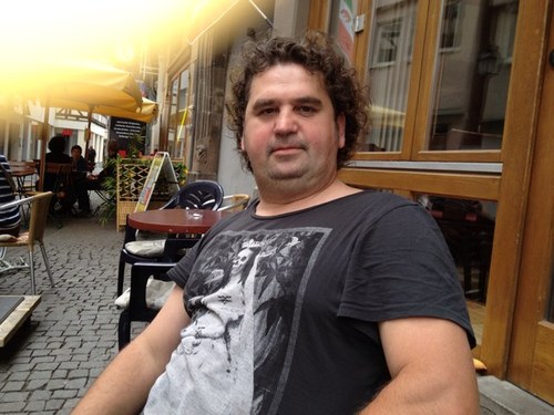 SzinisaG3's profile picture. 