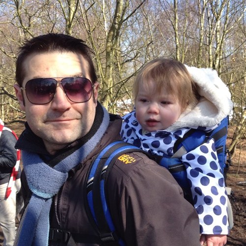 Father of two. Husband of wife. Mainly tweet on football and cricket. Allegencies to Woking FC, Arsenal FC, Surrey CCC, Borussia Monchengladbach and Inter
