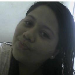 Tenho 17 anos. Sou evangélica. Amo a Deus acima de tudo,família,namorado & amigos!
Sou gráta a Deus por tudo o que tenho!!