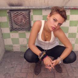 ..i'm maltese by nature
italian at heart
& french in style ♥