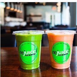 Organic fresh pressed juices and smoothies, and organic bottled cold-pressed juices for delivery.