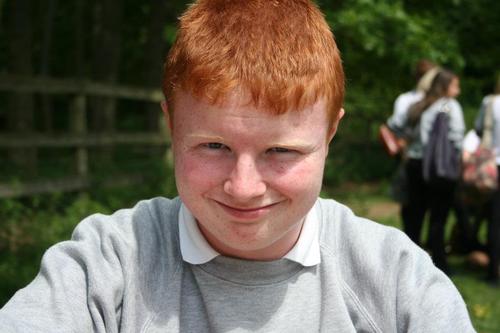 I FOLLOW BACK 100%! ENGLAND, GINGER, THAT'S ALL.