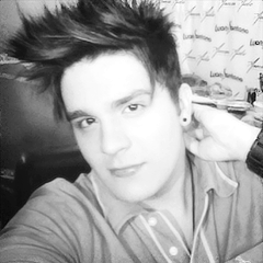 ``a gente não precisa ta colado pra ta junto´´