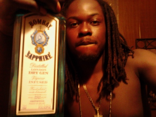 #MoNeY HaBiTz # ReAl NiGgA, if its bout money den i gotta grab it!