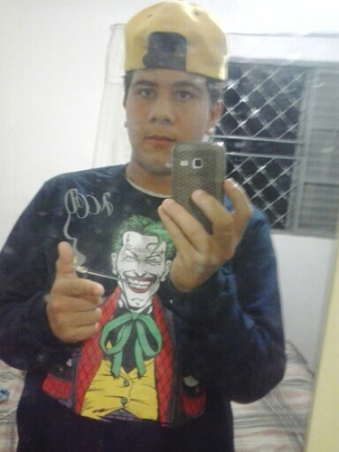 Eu sempre fui sonhador / É isso que me mantém vivo(...)