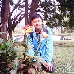 Hello , my name is MOHAMAD SAHRONI .
My friend's & my family called me RONI . I was born on cikarang , bekasi west indonesia .  
 Please , FOLLOW BACK