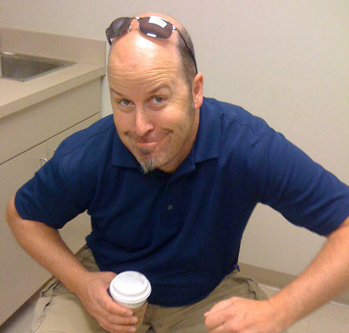 Bretitor's profile picture. A versatile Video & Digital Media Producer with over 35 years of experience in creative direction, video production, graphic design, and animation.