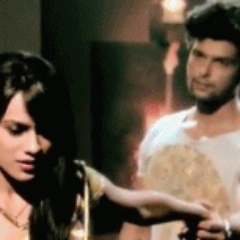 I m a cute girl loves to be naught huge fan of kushal and nia Ii m a bubbly girl who loves pink colour .. ;)