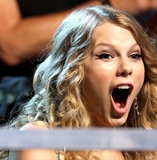 canadian swifty. taylor is life, my insperation and my one love. #followback