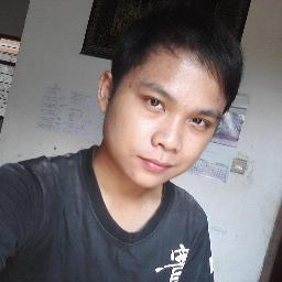 Simple, dan Pngen Disayang.. Peace !!