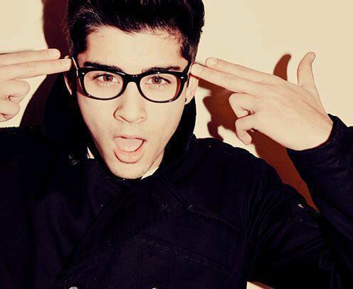 zaynlovejeric's profile picture. hi :-)  JUST CLOSE YOUR EYES AND ENJOY THE ROLLER COASTER THAT IS LIFE:) ENGLAND   ZAYN JAVADD MALIK:)