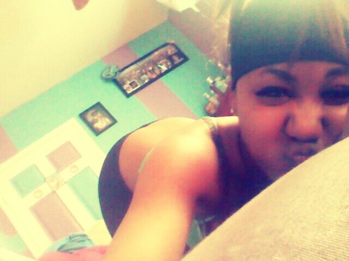 *WELCOME TO MY THRONE* #!My Instagram @Queen_Tee_ Follow Tht !
