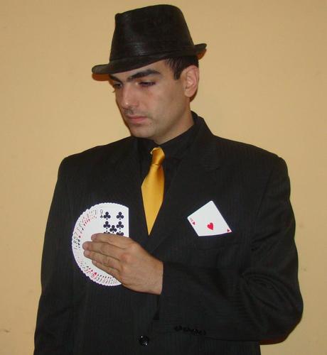 Magia Pensada.  Show de Mentalismo y Magia Inteligente.