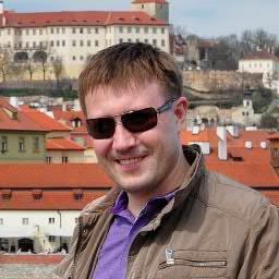 Беспорядочный поток сознания - пью вино, смотрю на людей, продвигаю тэг #этоинтересно, учусь писать #хокку. Зачем ? Потому что гладиолус !
