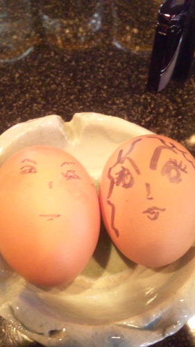 oskaly29's profile picture. 最近鉄筋アパート越したので、ラジオが入り悪くなりました。リスナーさんよく耳にする番組がラジオで聴けるようになりました。 （笑） 洋楽、邦楽、ファイターズ❣️ラブです。 気軽にフォローして下さい。 私のツィッターの使い方がイマイチわからない時は教えて下さいね。