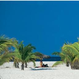 Esencia Experiences is a bespoke travel company in Cuba offering escorted tours whilst staying at the best hotels, private residences and villas.