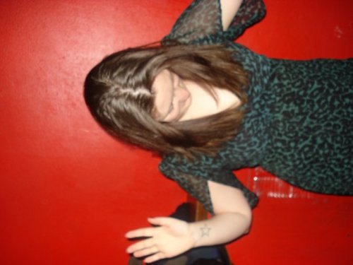 Likes 80s movies, bright colours and mixtapes. Dislikes littering, spitting and rudeness.