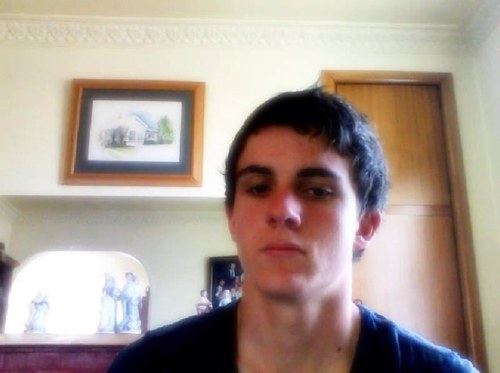i ALWAYS follow back (: your reading my bio so you may as well follow me (: