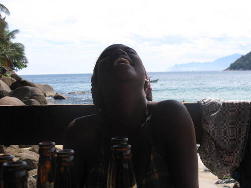 raikaju's profile picture. mãe | jornalista | doutora em comunicação e cultura pela ECO/UFRJ