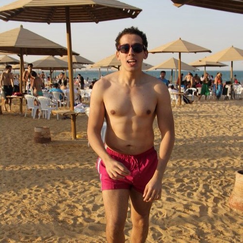 AbdallahSaied's profile picture. بارت-تايم نينجا   Believe me I'll Hunt you down nd Rape your mother if u touched my Shoes! One day i'll be a famousمسحراتي