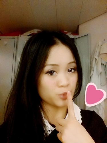 786733012Alice's profile picture. 