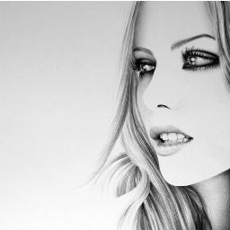 SussanLauren's profile picture. 