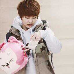 wat du yu si ? 12ABIES