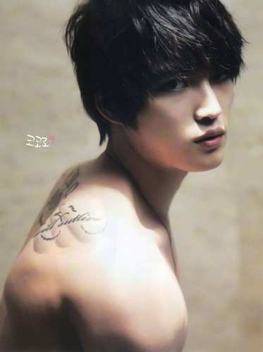 Part of JYJ . Love my Angels . Handsome just the way i am . yuno's property . Be a hero, Kill ur ego -Hero Jaejoong-