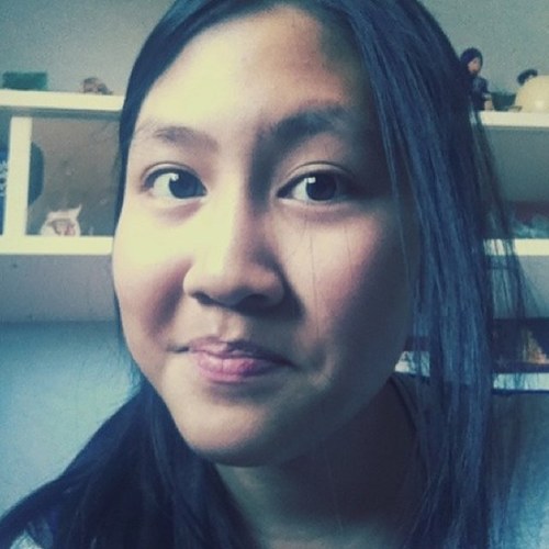 Hullo! I'm Alison, 13, french and proud Directioner∞. Love english breakfast tea and cookies☕!! What about you? ❤