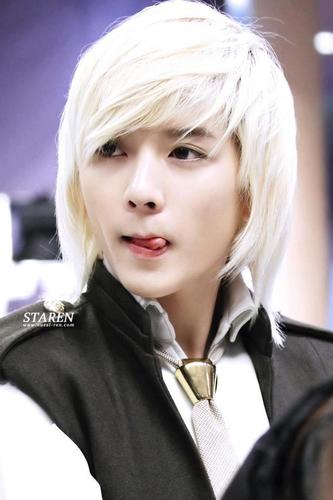 I'm just a Roleplayer from @JRPWorld :)