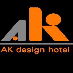 AK Design Hotel Montevideo
En ciudad vieja,a pasos del Mercado del Puerto nace el flamante AK Design Hotel, uniendo el lujo y el estilo moderno.
Los esperamos
