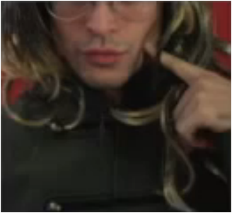 RubiniaPompieri's profile picture. Mi,Mi fai schifo, cioè, ti sei fatta il mio stesso taglio di capelli! Che mmerda, che schifo!