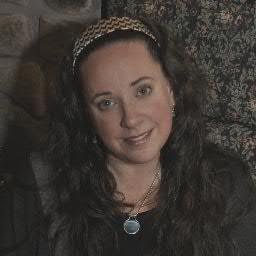 Rae is a professional reader, and her passion for tarot inspired her to establish a local club, as well as offer courses for those exploring #tarot.