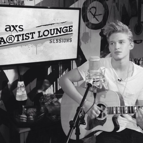 LOVE…Cody Simpson♡ I'm 16 years old, Japanese girl. Please follow me !! I'm simpsonizers!