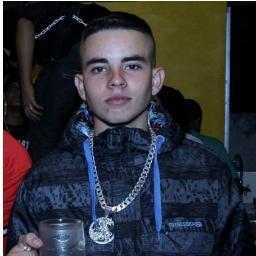 http://t.co/HXNjCO3fDV
Quem não luta pelo futuro que quer , deve aceitar o futuro que vier :D