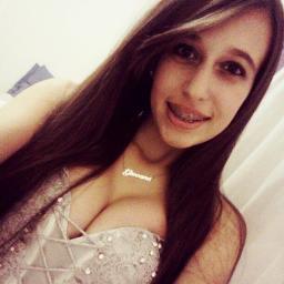 “Musicalmente, as garotas podem detonar. Foda-se, quem disse que elas não podem?” Giovanna Victorelli Santana