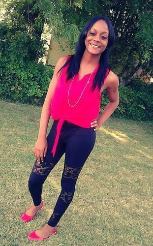 #Team Pretty #Team Brown Skin #Team That Bitch ! #Team Single ! #Team Follow Bacc #Team Ce'Niyah Mommy #Team Dgaf((: Simply Nette FOLLOW ME!