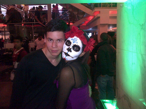 AmuraTao's profile picture. Sigue y te Sigo. loading...