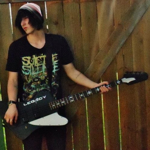 FOLLOW ME ON FACEBOOK 
http://t.co/1lP2T4xzFt