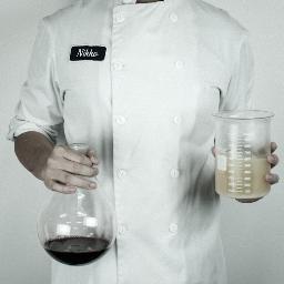 TorontoFoodLab's profile picture. Cooks in the Food Lab.

Plays with a lot of crazy kitchen toys. 

Hates doing dishes.