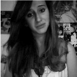 - On te baise avec un sourire, c'est la sodomie sponsorisé par Colgate.  H a p p i n e s s ♥. ; Marine ; la reuss. 